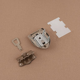 Застёжка для сумки, с ключом, 3.8×5 см, цвет серебряный