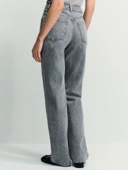 Джинсы straight с высокой посадкой / Zarina