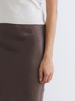 Beli Lastikli A Kesim Saten Etek