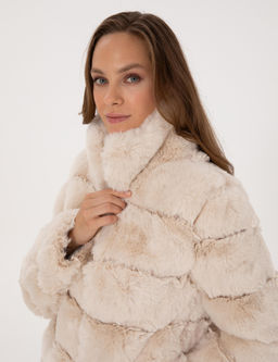 Beyaz Comfort Fit Mont