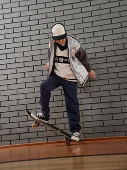 Джемпер вязаный Мне ок с принтом 7+ - Bungly фото 15