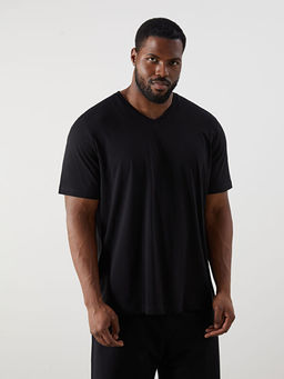 B?y?k Beden V Yaka Penye Erkek Ti??rt