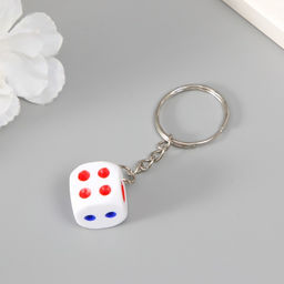 Цена за 12 шт. Брелок для ключей на кольце «Кубик», пластик, 1.2×1.2×1.2 см