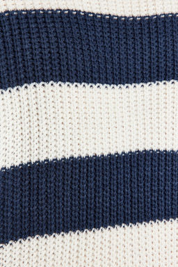 TRENDYOL MAN Koyu Yesil Casual Oversize Fit Genis Kal?p Bisiklet Yaka Cizgili Triko Kazak TMNAW23KZ00106 - Trendyolmilla фото 21