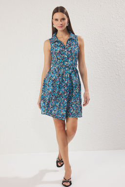 Mavi Cicek Bask?l? Dugmeli Polo Yaka Skater/Belden Ac?lan Esnek Mini Orme Elbise TWOSS25EL00688