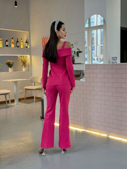 Костюм AURA 9236-170 фуксия