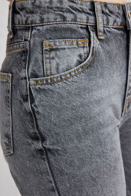 Ac?k Mavi Pacas? Kesikli Normal Bel Wide Leg Jeans TWOSS25JE00064 - Trendyolmilla фото 9