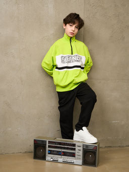 Костюм спортивный