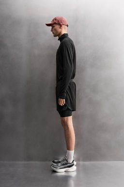 SUDADERA CUELLO CREMALLERA BOLSILLO COMBINADO / Negro - Zara фото 4