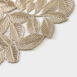 Цена за 12 шт. Салфетка сервировочная на стол Доляна Листья, ПВХ, 3838 см, цвет золото  фото 4