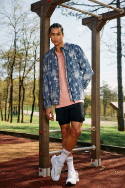DeFactoFit Slim Fit Dar Kesim Dokuma Sporcu Sort