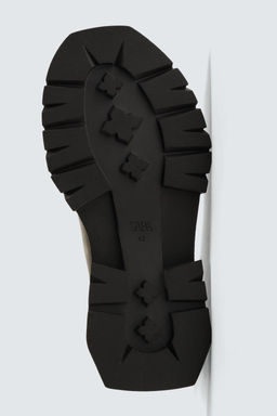 DISTRESSED CHUNKY CHELSEA BOOTS - Zara фото 7