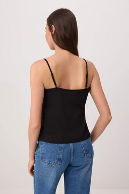 Siyah Derin V Yaka Dantel ve Baglama Detayl? Dokuma Bluz TWOSS26BZ00554 - Trendyolmilla фото 4