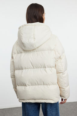 Tas Oversize Kapusonlu Kaz Tuylu Su Iticili Sisme Mont TWOAW25MO00102 - Trendyolmilla фото 5