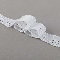 Шитье Gamma 30 мм GYEM-3001 в рулоне 9 м 0.2 м Турция белый