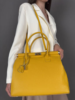 Сумка женская из телячьей кожи