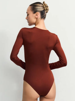Базовое боди с длинным рукавом / Zarina