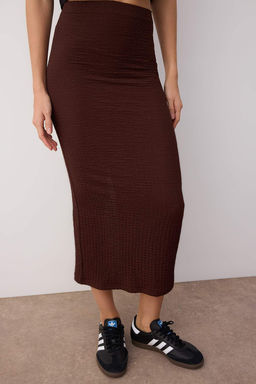 Kahverengi Dokulu Y?rtmacl? Midi Esnek Orme Etek TWOSS25ET00213