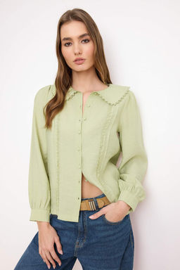 Mint Dantel Detayl? Bebe Yaka Regular Normal Kal?p Dokuma Gomlek TWOSS21GO0035