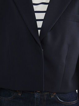 Kad?n Crop Blazer Ceket