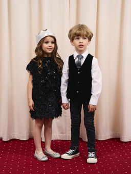 Платье с перьями "Уголь"