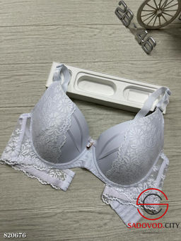 Бюстгальтер женский с кружевом
