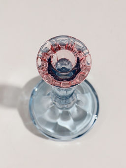 Стеклянный подсвечник на 1 свечу «Градиент. Фактура», розово-голубой, d=2.2 см, 9×9×20 см