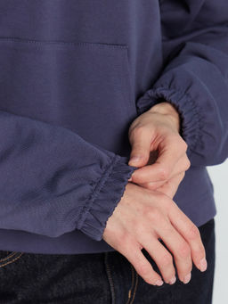 Худи женское фиолетовое черное море 122913