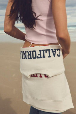 HOODIE WITH PATCHES - Zara фото 5