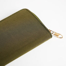 Кошелёк женский на молнии, 19.5×2.5×10 см, хаки