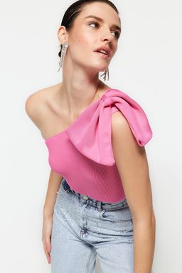 Trendyolmilla Pembe Tek Kol Fiyonk Detayl? Triko Bluz TPRSS22BZ0166