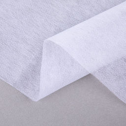 Нетканный материал (флизелин) Гамма клеевой точечный G-725t ФАСОВКА 32 г/кв.м 2 100 см х 100 см