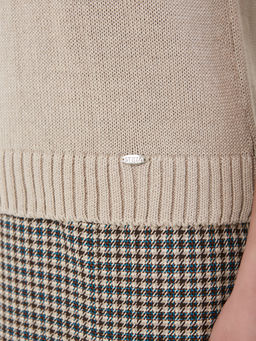 Блузка вязаная