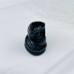 Фигурка резная из Обсидиана "Змея"