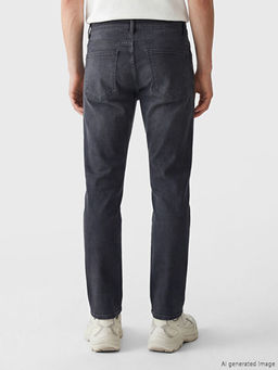 750 Slim Fit Erkek Jean Pantolon
