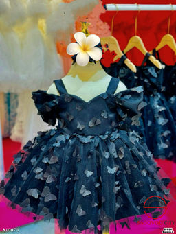 Платье для девочки пышное