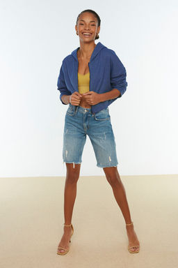 TRENDYOLMILLA Ekru Basic Fermuarl? Kapusonlu Crop Kal?n Ici Polarl? Orme Sweatshirt TWOAW20SW0660  фото 30