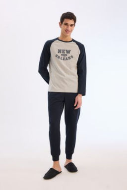 Regular Fit Pijama Tak?m? Bask?l? Uzun Kollu Ust Uzun Alt