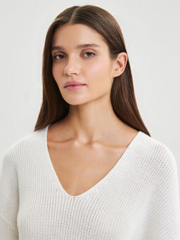 Джемпер с вырезом / Zarina  фото 6