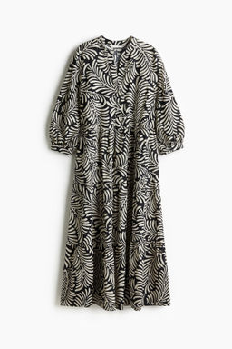Vestido escalonado de corte midi