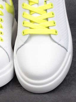 05-D024T WHITE Кроссовки женские (натуральная кожа, пенка)