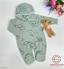 Тёплый комбинезон на малышей 1 шт