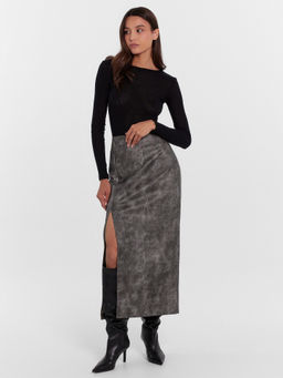 Юбка женская черная с принтом в виде потертостей черный с потертостями 152801 - Mark formelle фото 3