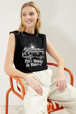 TRENDYOLMILLA K?rm?z? %100 Pamuk Bask?l? Kolsuz Relaxed/Rahat Kal?p Crop Bisiklet Yaka Orme T-Shirt TWOSS23TS00122  фото 25