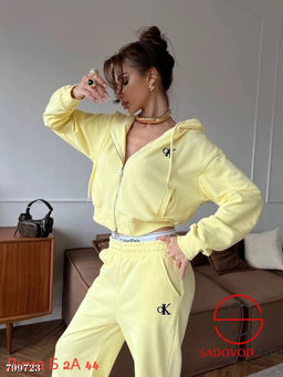 костюм спортивный женский