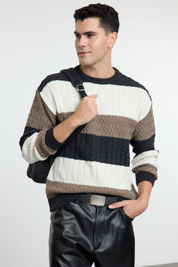 Vizon Oversize Bisiklet Yaka Renk Bloklu Triko Kazak TMNAW25KZ00054