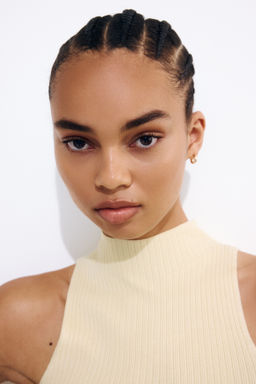 Top en punto de canal? con cuello perkins - H&m фото 3