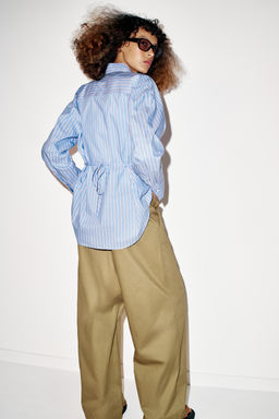 CAMISA OVERSIZE CON CAMISETA CINTUR?N / Azul / Blanco - Zara фото 5