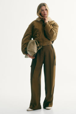 Pantal?n amplio con cintur?n - H&m фото 4