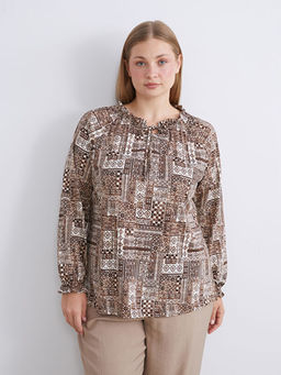 Ba?lamal? Yaka Desenli Bluz